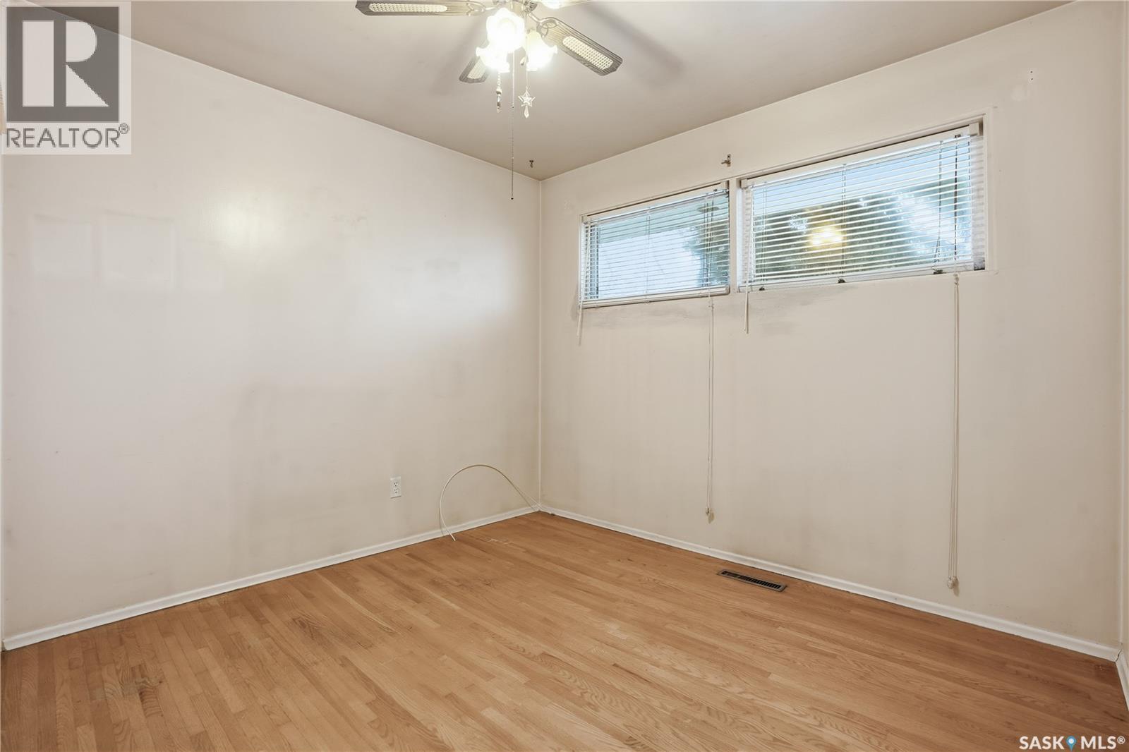 38 Portland Crescent, Regina, Saskatchewan  S4N 1Y1 - Photo 12 - SK025313