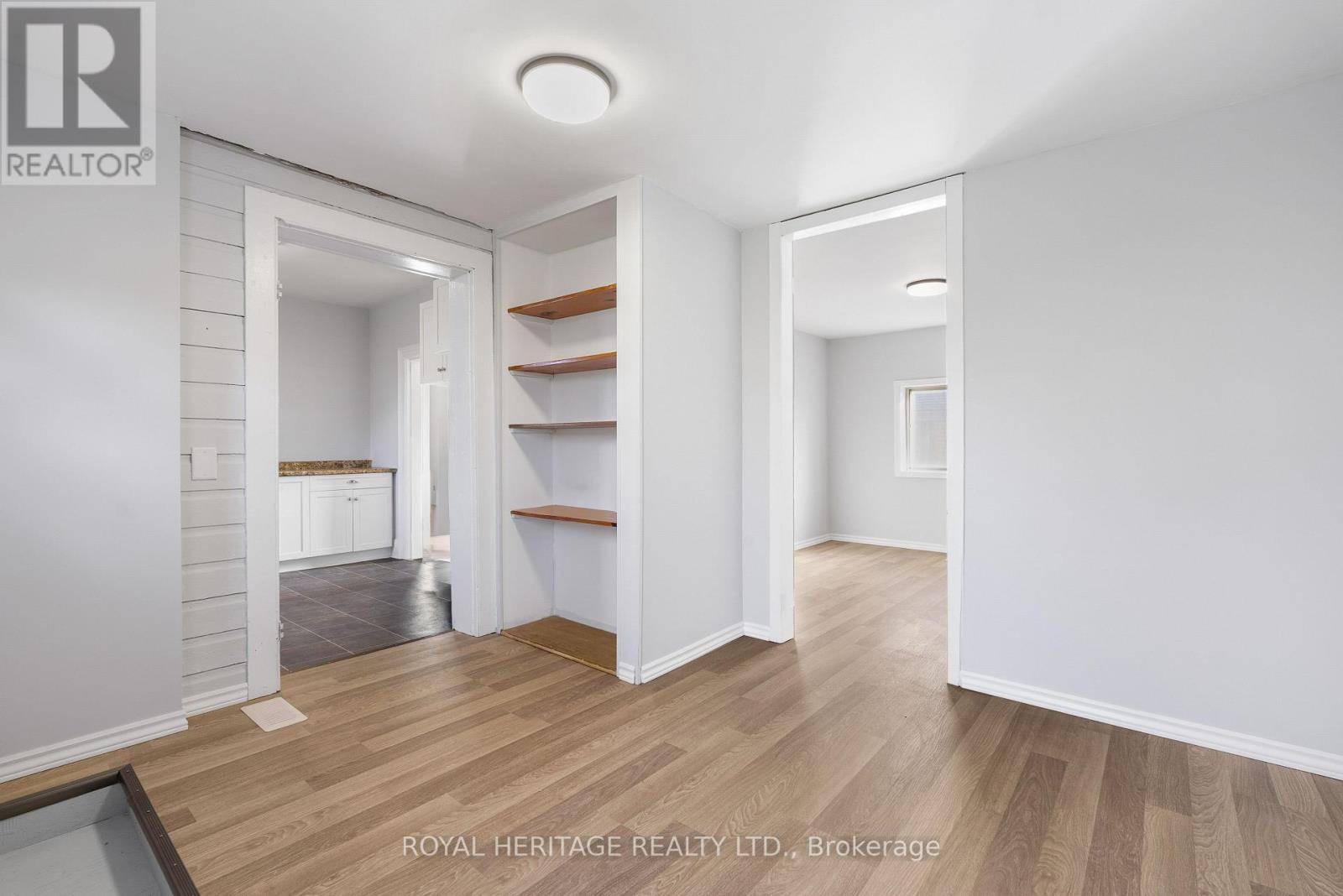 5 Adelaide Street S, Kawartha Lakes, Ontario  K9V 3J3 - Photo 17 - X12579434