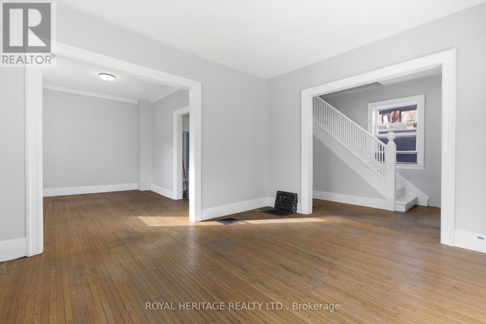 5 Adelaide Street S, Kawartha Lakes, Ontario  K9V 3J3 - Photo 6 - X12579434