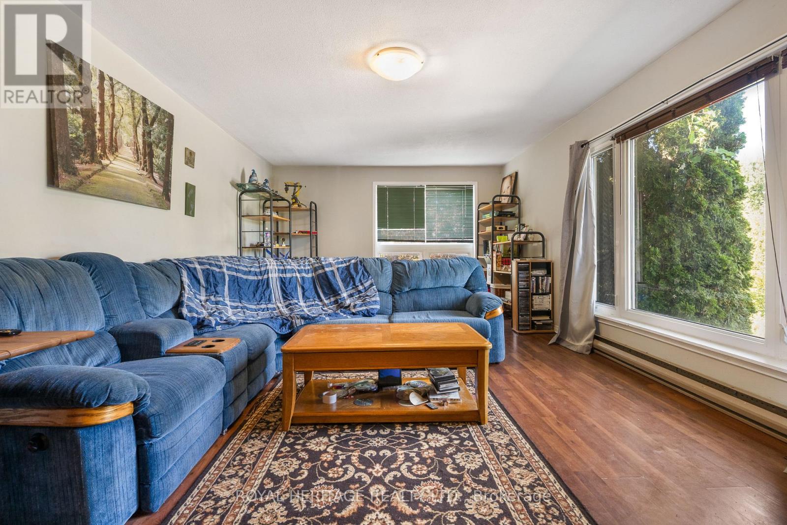 20 Buckhorn Road, Kawartha Lakes (Fenelon), Ontario  K9V 4R6 - Photo 12 - X12356913