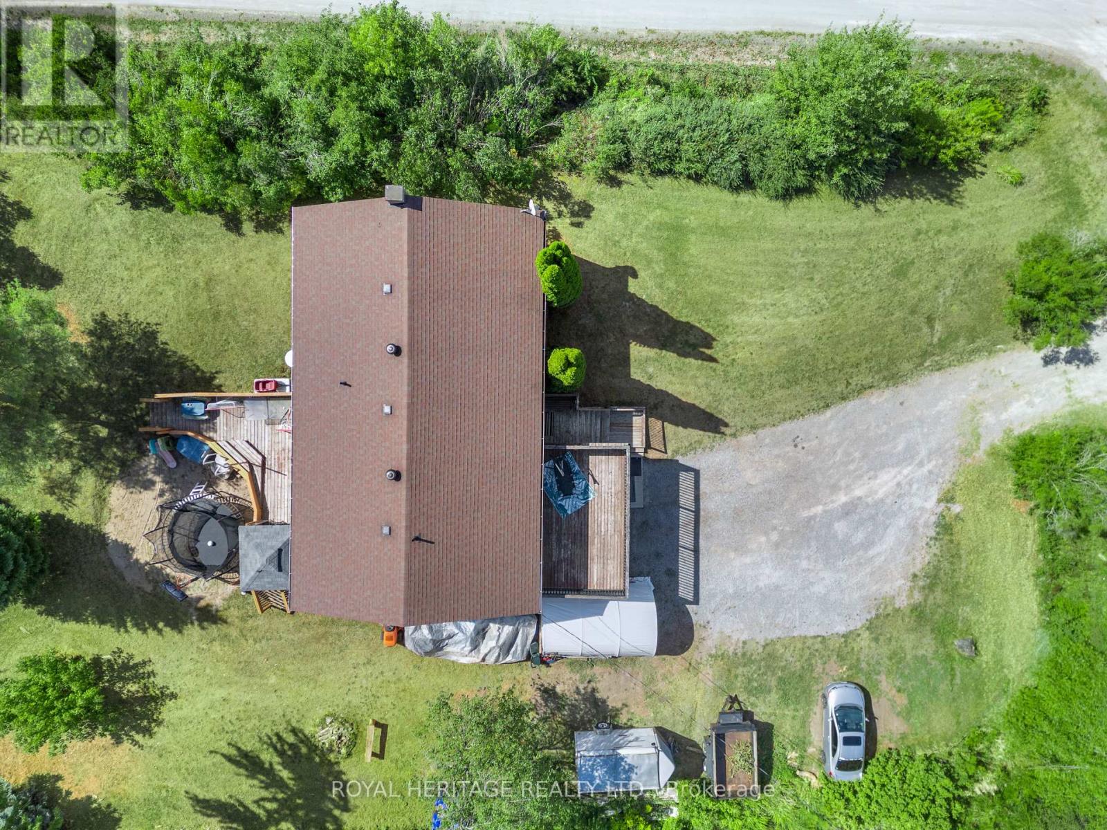 20 Buckhorn Road, Kawartha Lakes (Fenelon), Ontario  K9V 4R6 - Photo 35 - X12356913