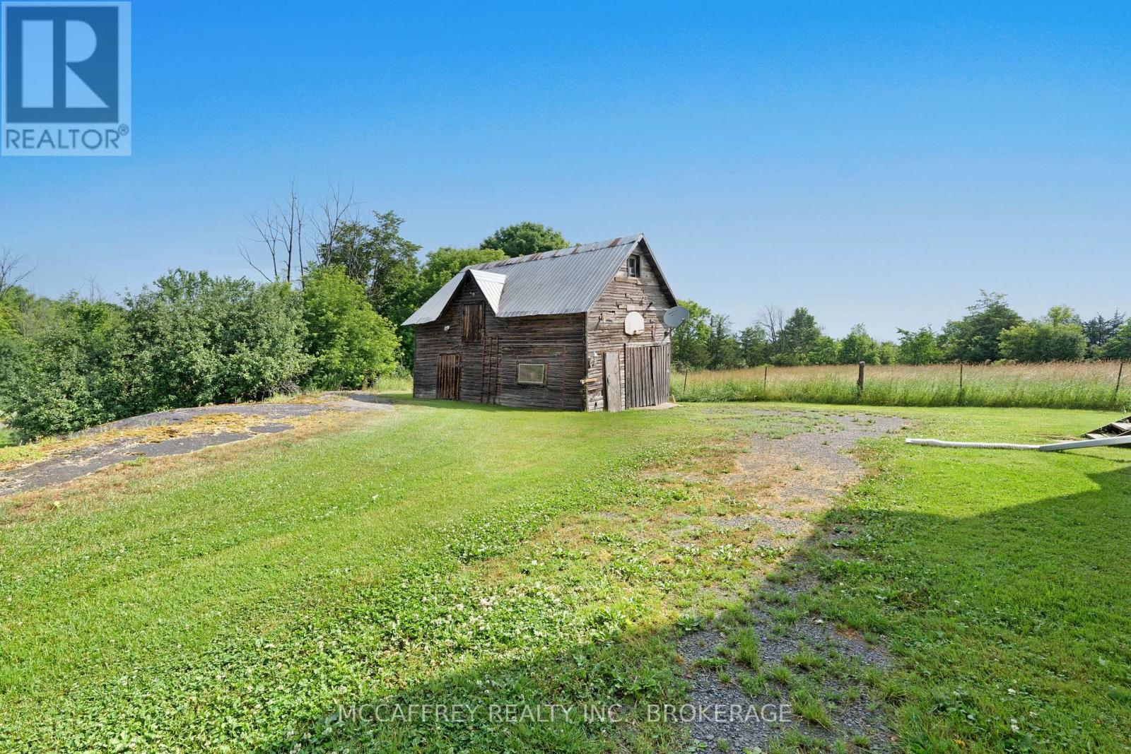 338 Burridge Road E, Frontenac, Ontario K0H 1T0 - Photo 34 - X12457335