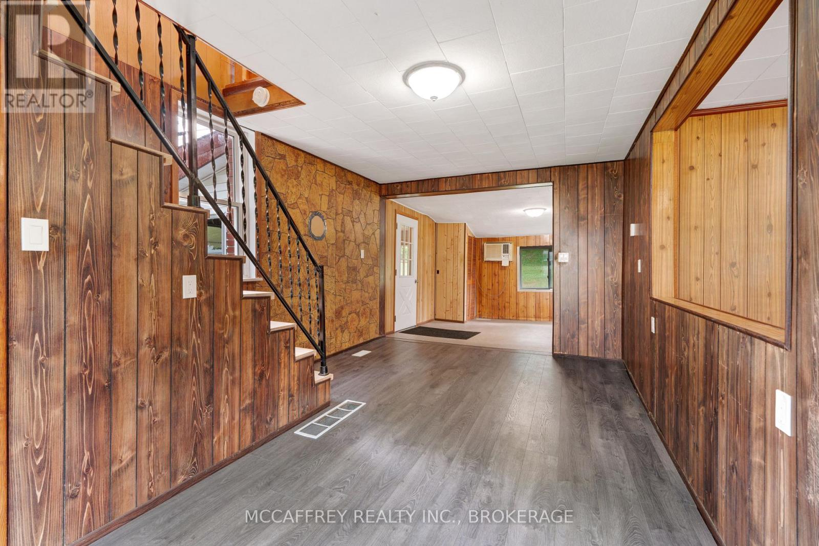 333 Burridge Road, Frontenac, Ontario  K0H 1T0 - Photo 11 - X12485529