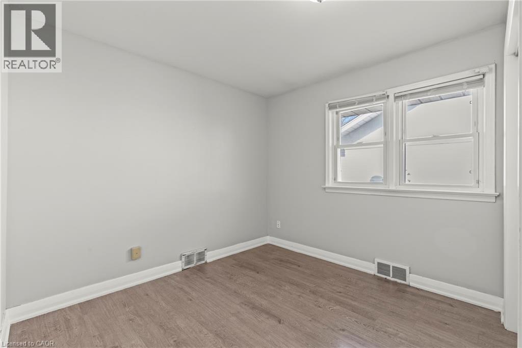 14 Westmount Avenue Unit# Main, Thorold, Ontario  L2V 2W1 - Photo 17 - 40793304