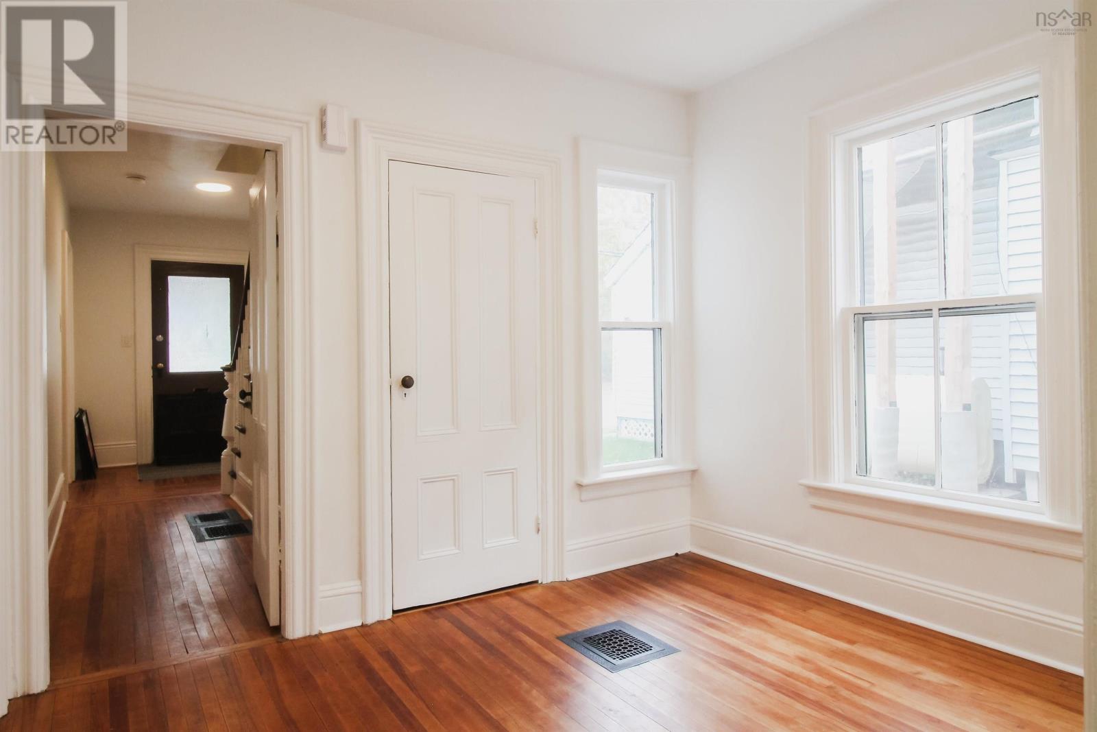 74 Duke Street, Truro, Nova Scotia  B2N 2A6 - Photo 10 - 202526216