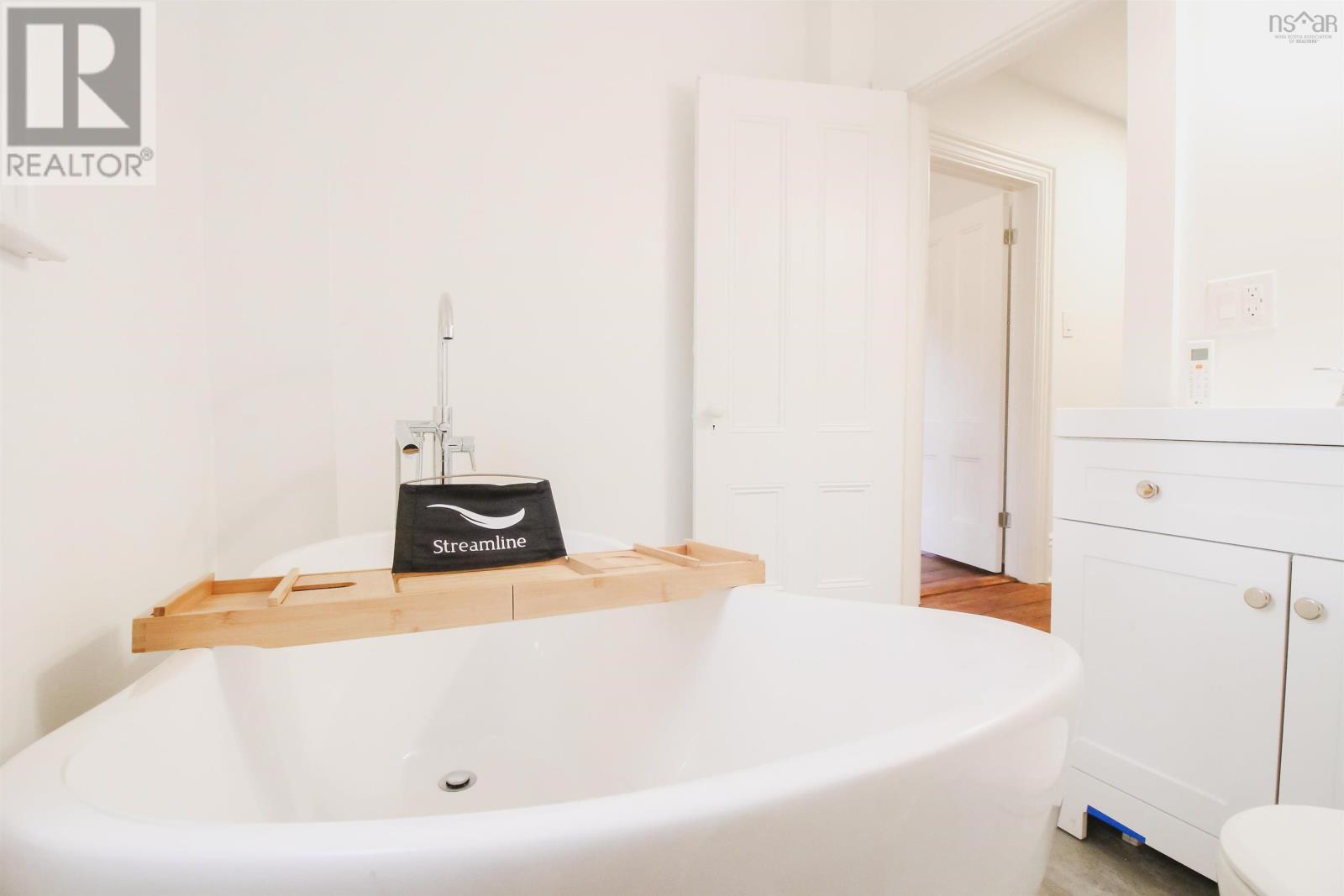 74 Duke Street, Truro, Nova Scotia  B2N 2A6 - Photo 27 - 202526216