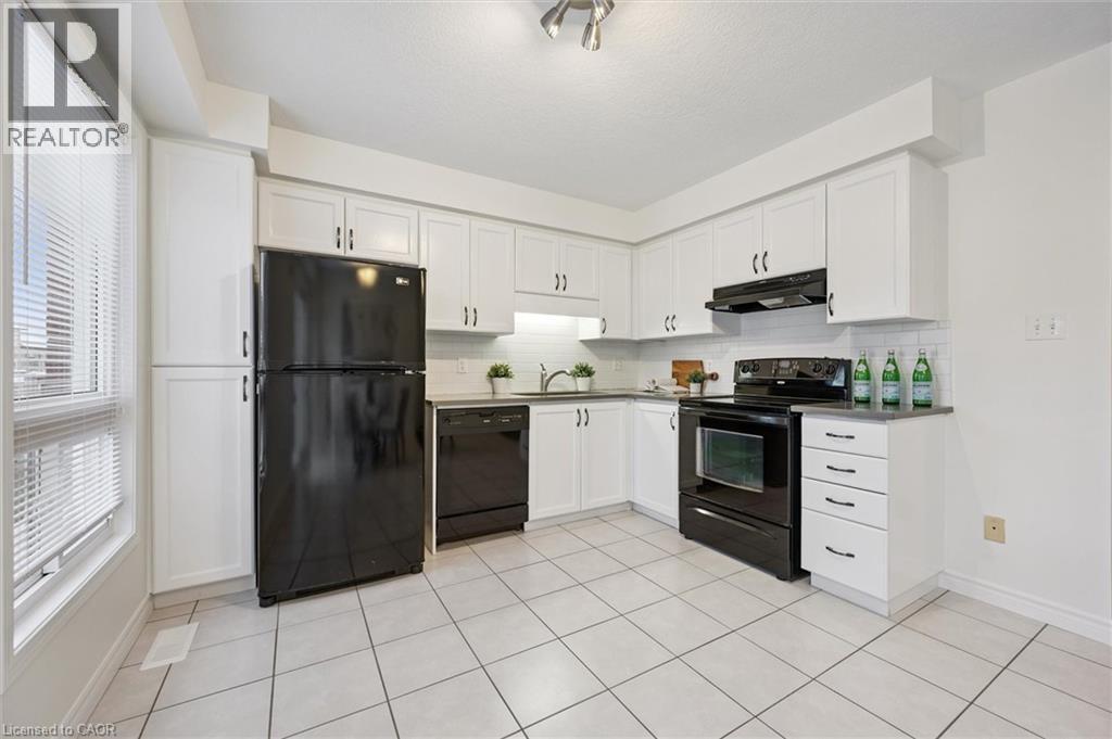 268 Parkvale Drive, Kitchener, Ontario  N2R 1Y7 - Photo 10 - 40791904