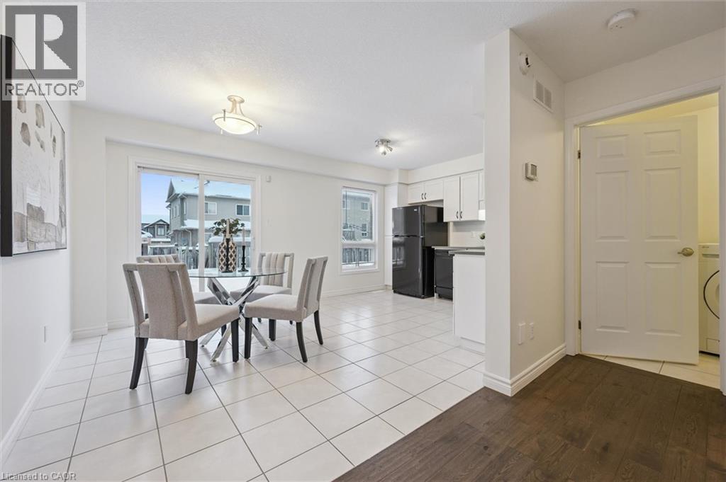 268 Parkvale Drive, Kitchener, Ontario  N2R 1Y7 - Photo 7 - 40791904