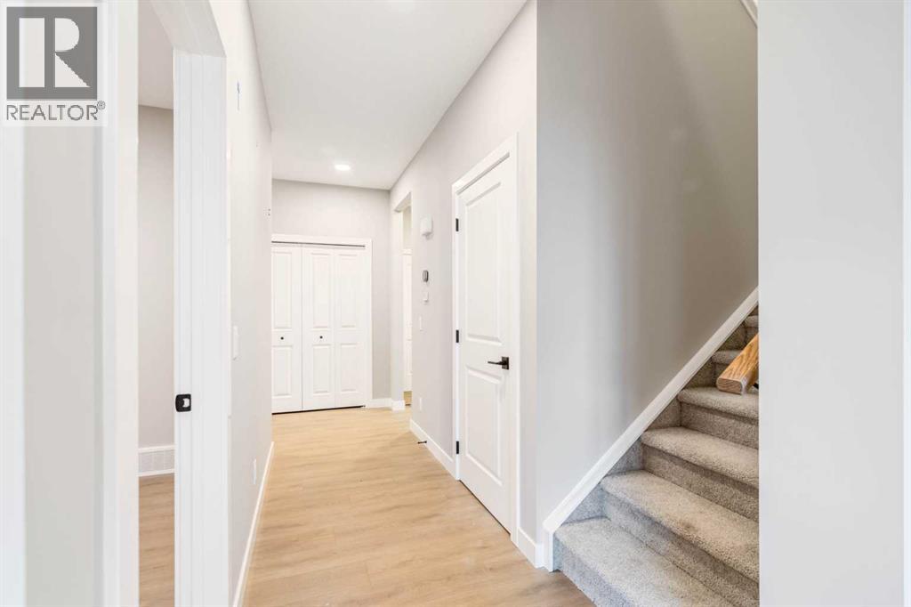 147 Belvedere Crescent Se, Calgary, Alberta  T2A 7Y5 - Photo 12 - A2244717