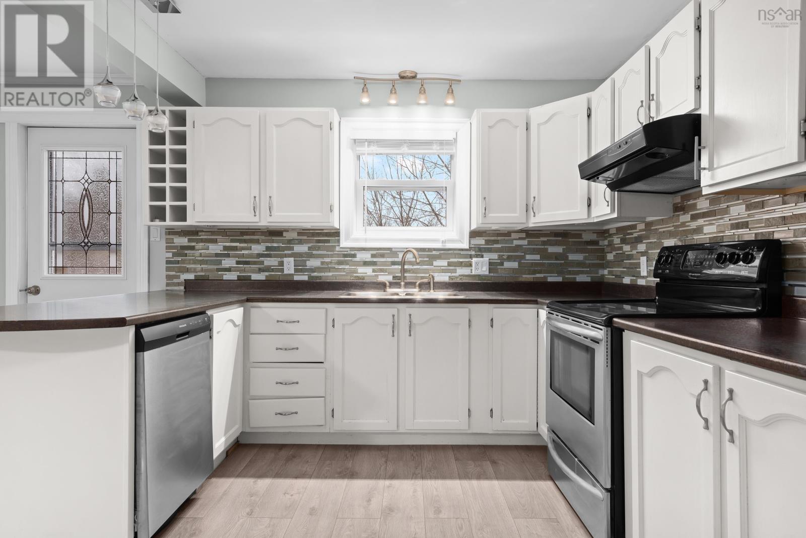 25 Taleen Drive, Lower Sackville, Nova Scotia  B4C 4A6 - Photo 7 - 202529031