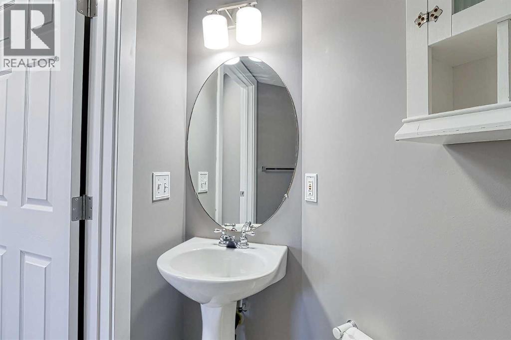 128, 369 Rocky Vista Park Nw, Calgary, Alberta  T3G 5K7 - Photo 22 - A2272697