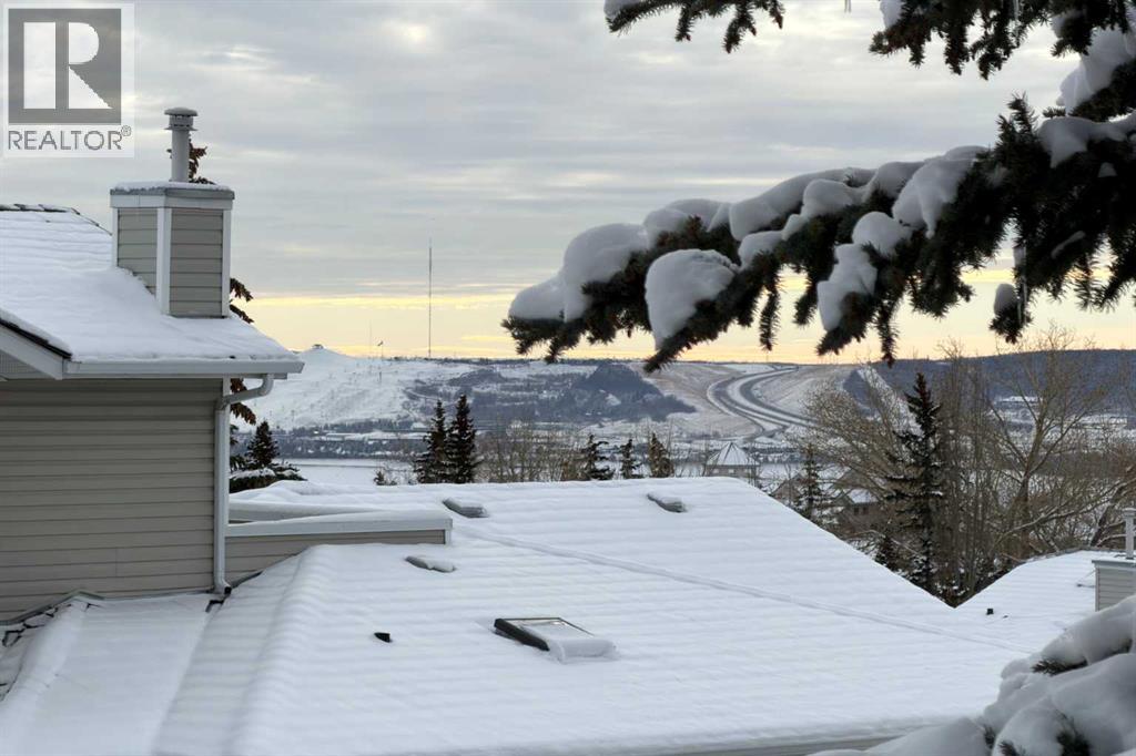 128, 369 Rocky Vista Park Nw, Calgary, Alberta  T3G 5K7 - Photo 15 - A2272697