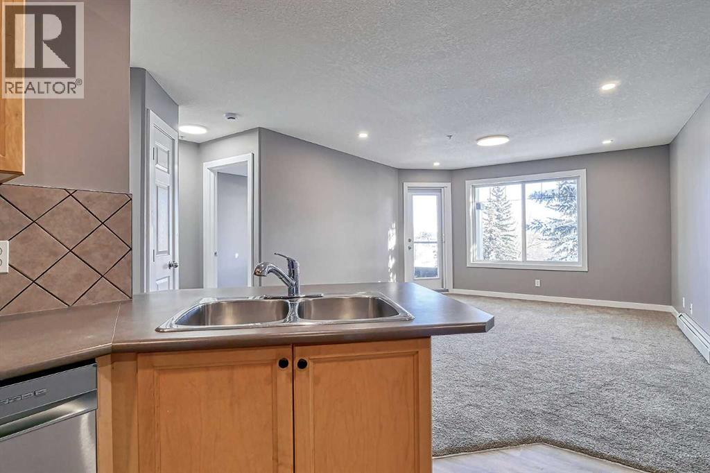 128, 369 Rocky Vista Park Nw, Calgary, Alberta  T3G 5K7 - Photo 17 - A2272697