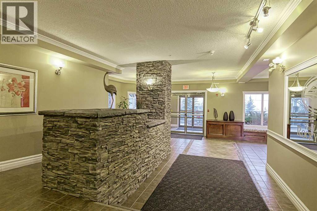 128, 369 Rocky Vista Park Nw, Calgary, Alberta  T3G 5K7 - Photo 39 - A2272697