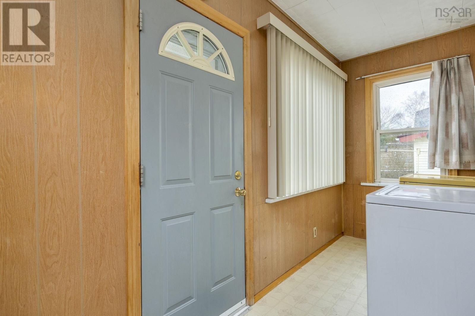 8 Ashdale Avenue, Halifax, Nova Scotia  B3N 2C8 - Photo 18 - 202529230