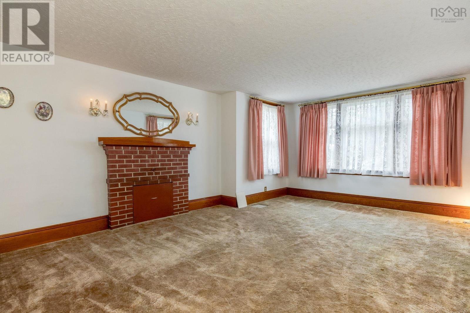 8 Ashdale Avenue, Halifax, Nova Scotia  B3N 2C8 - Photo 8 - 202529230