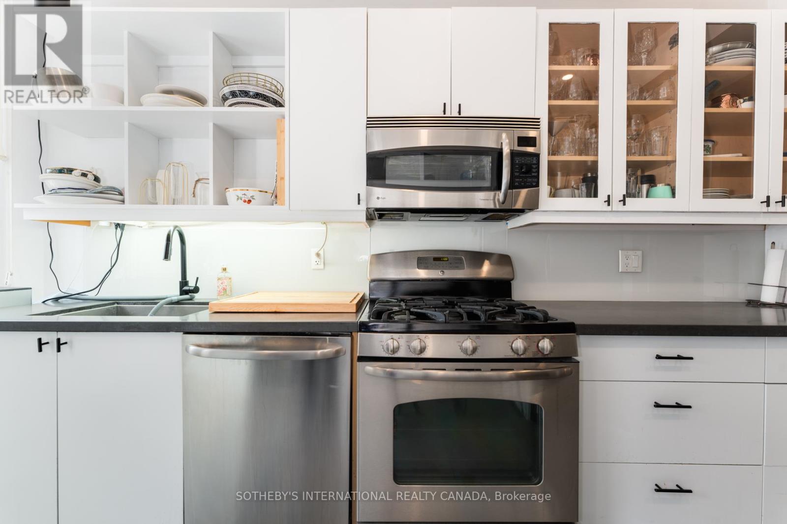 286 Euclid Avenue, Toronto, Ontario  M6J 2K2 - Photo 12 - C12615420