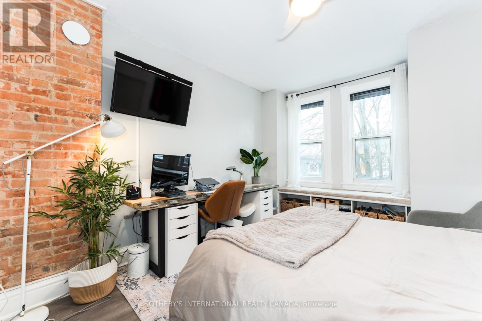 286 Euclid Avenue, Toronto, Ontario  M6J 2K2 - Photo 15 - C12615420