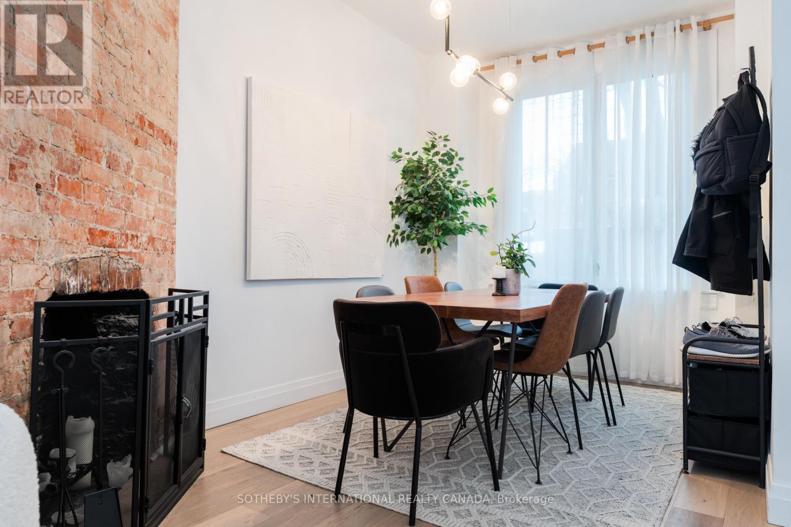 286 Euclid Avenue, Toronto, Ontario  M6J 2K2 - Photo 5 - C12615420