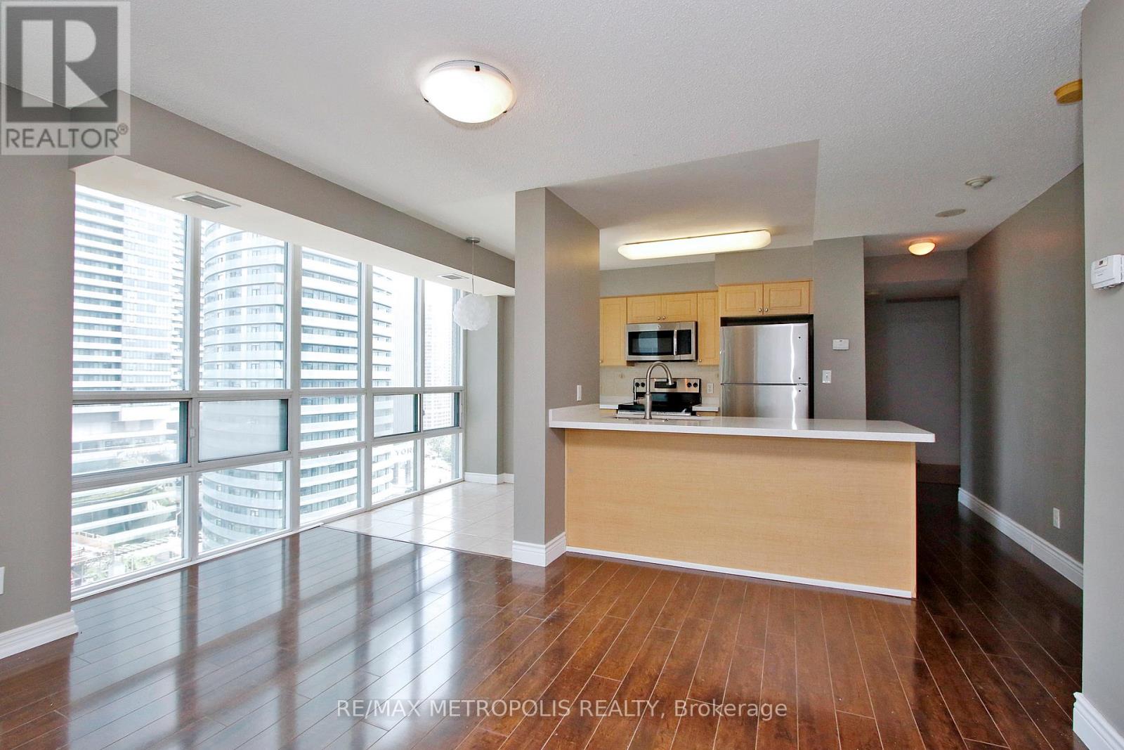 2006 - 30 Grand Trunk Crescent, Toronto (Waterfront Communities), Ontario  M5J 3A4 - Photo 15 - C12615466