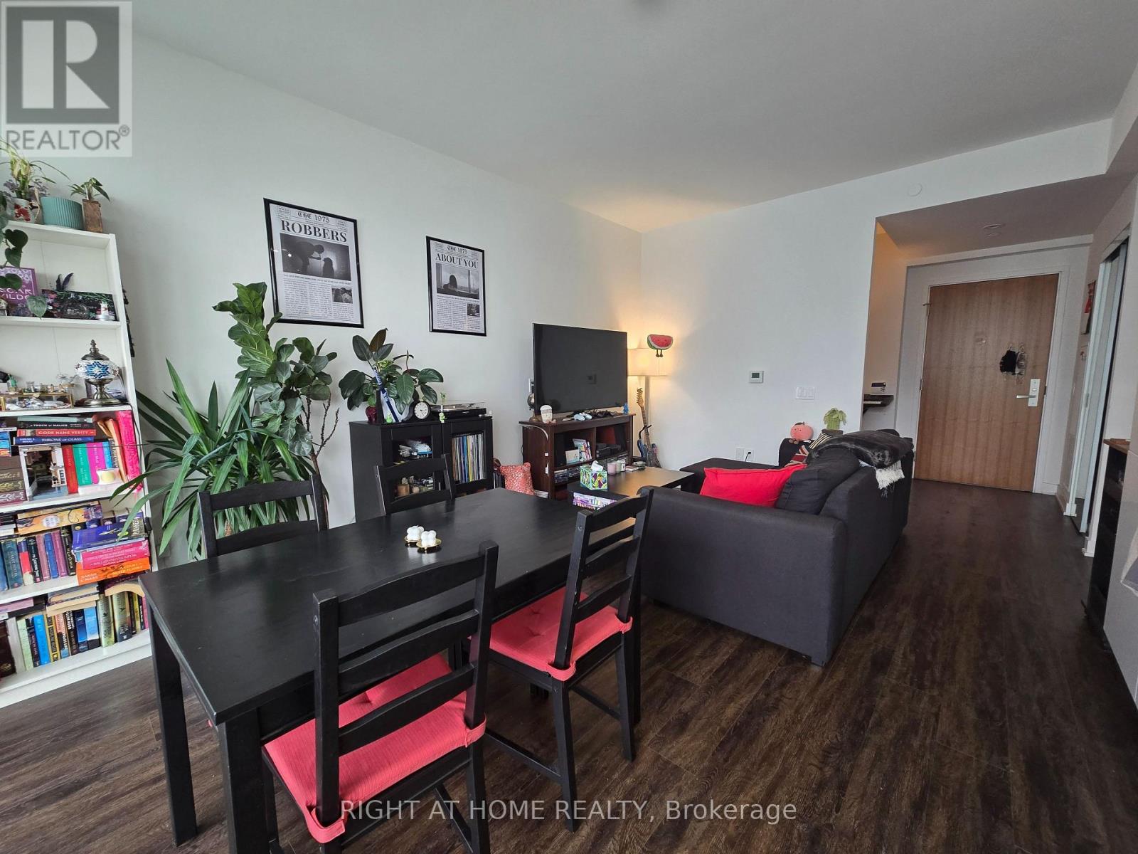 1905 - 15 QUEENS QUAY E, Toronto, Ontario