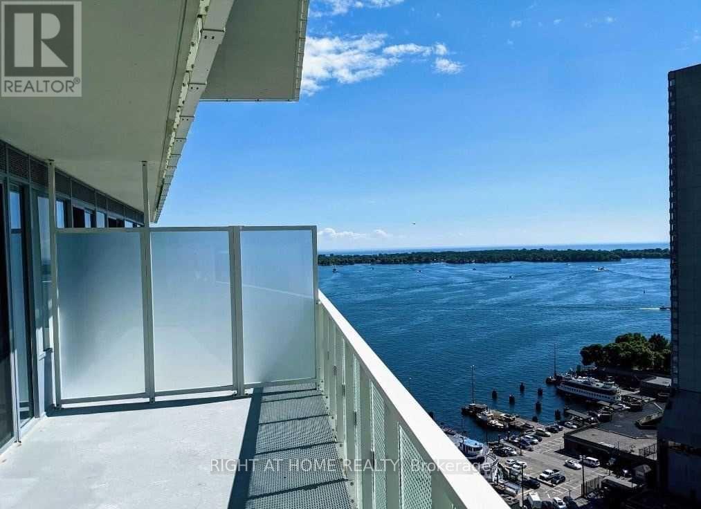 1905 - 15 Queens Quay E, Toronto, Ontario  M5E 0A4 - Photo 19 - C12615478