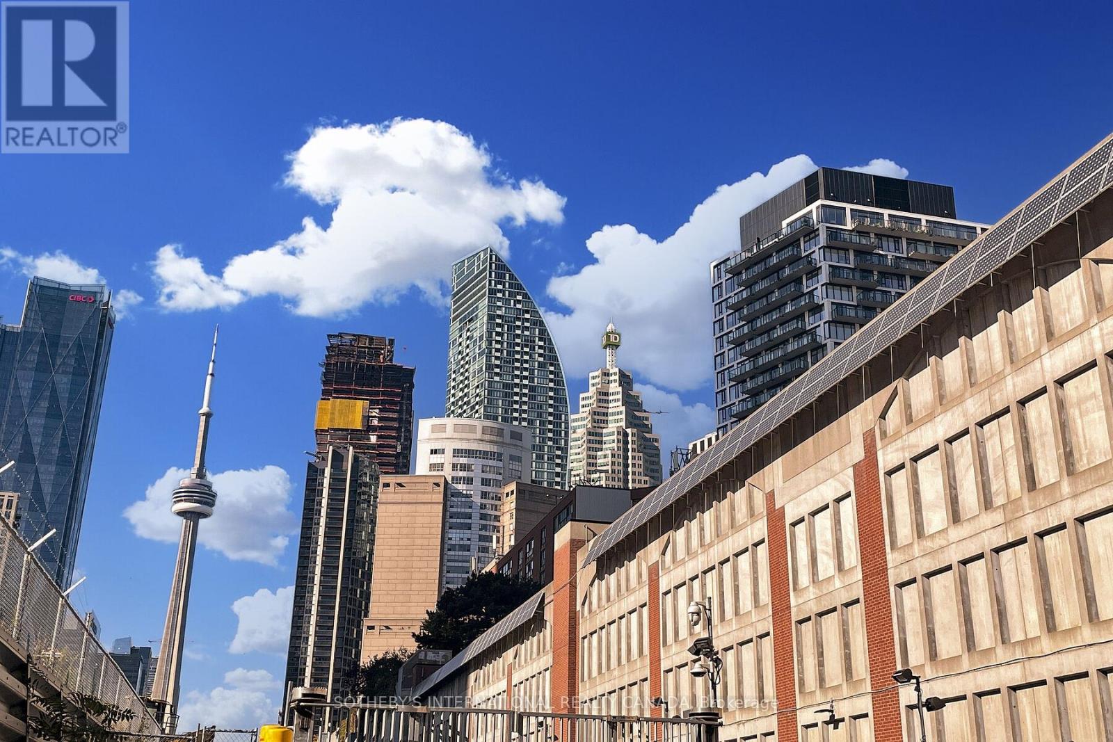 1907 - 1 Market Street, Toronto (Waterfront Communities), Ontario  M5E 0A2 - Photo 2 - C12615518