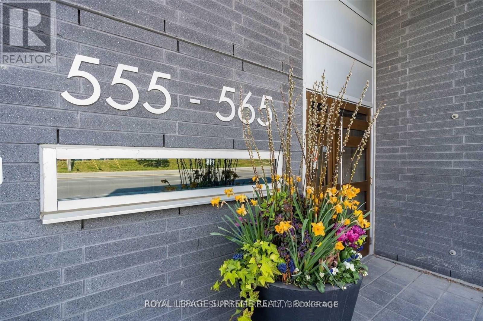 E707 - 555 Wilson Avenue, Toronto, Ontario  M3H 5Y6 - Photo 2 - C12615544