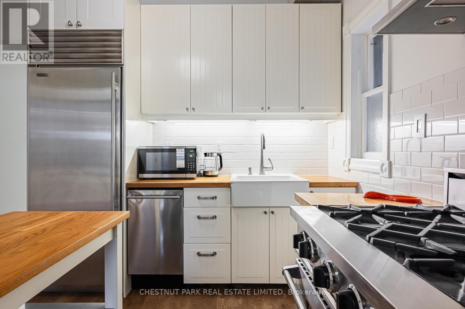 A - 381 St Clarens Avenue, Toronto, Ontario  M6H 3W2 - Photo 10 - C12615554