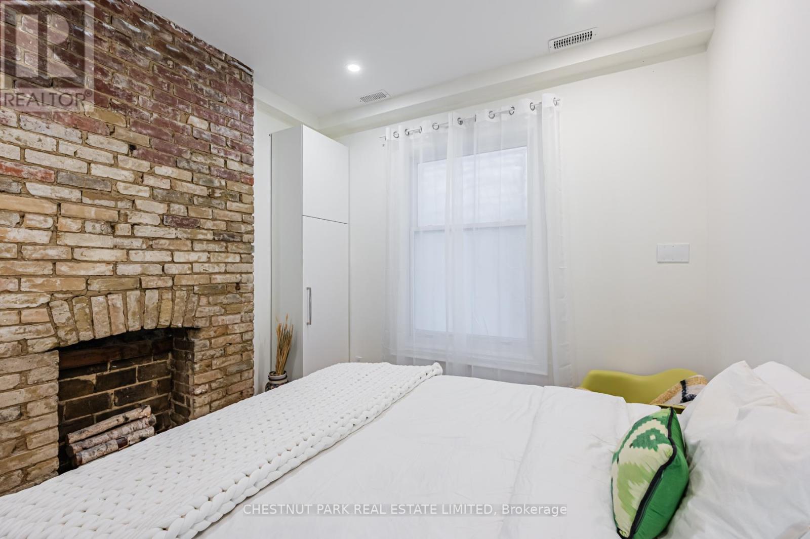 A - 381 St Clarens Avenue, Toronto, Ontario  M6H 3W2 - Photo 18 - C12615554