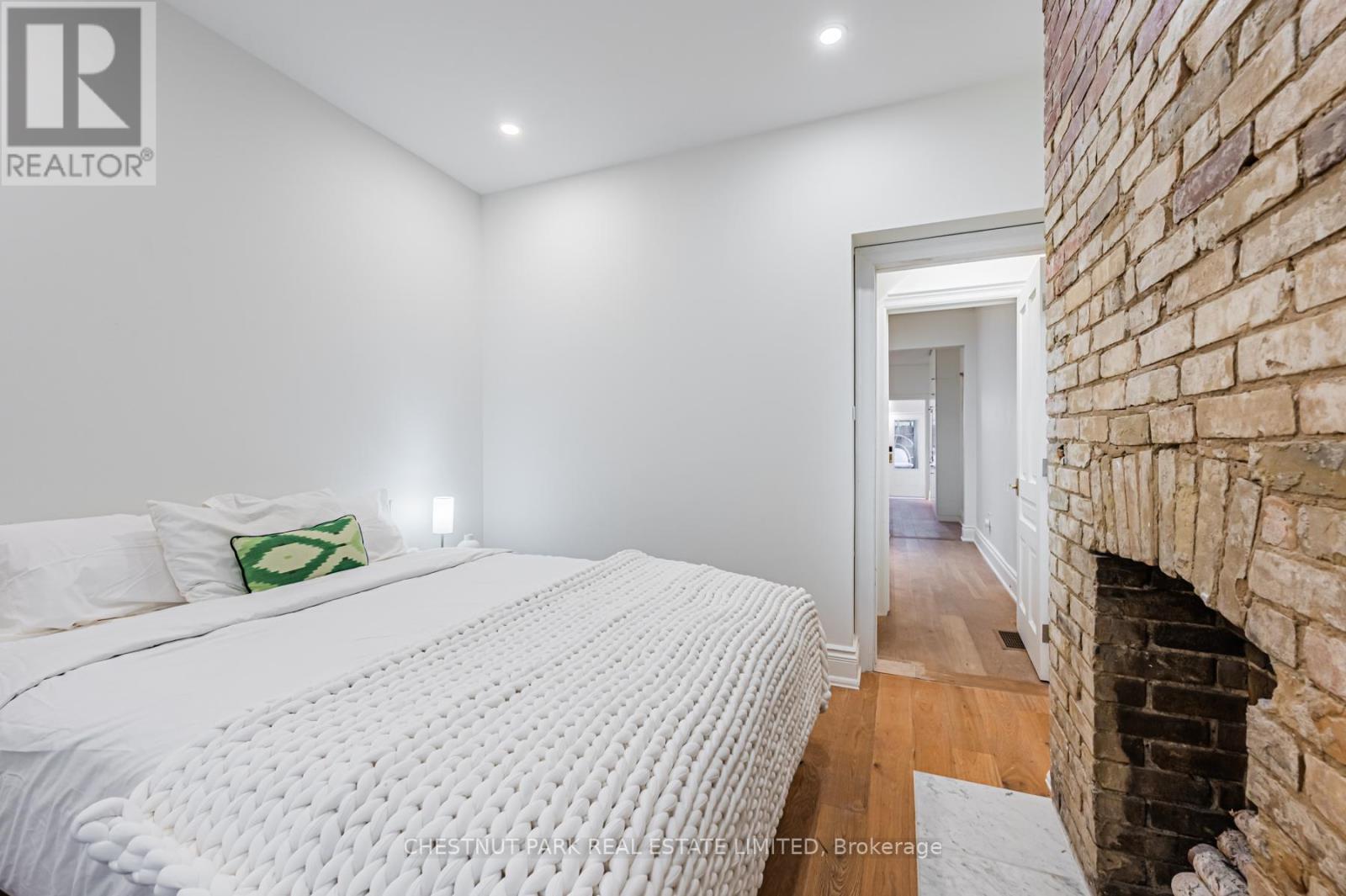 A - 381 St Clarens Avenue, Toronto, Ontario  M6H 3W2 - Photo 19 - C12615554