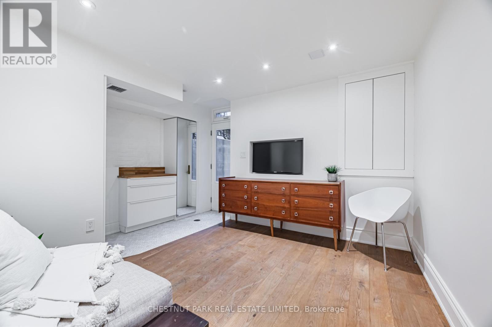 A - 381 St Clarens Avenue, Toronto, Ontario  M6H 3W2 - Photo 25 - C12615554