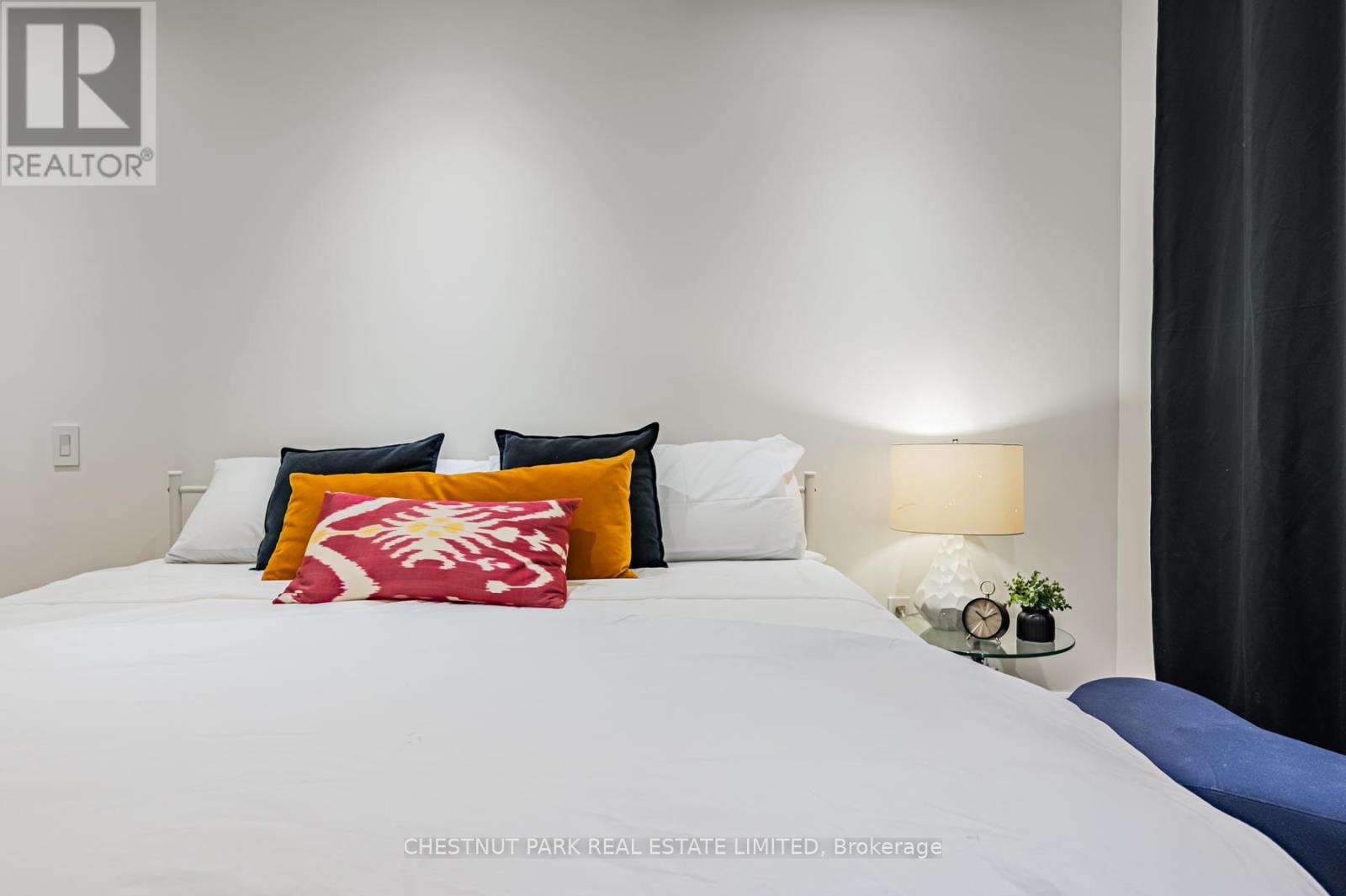 A - 381 St Clarens Avenue, Toronto, Ontario  M6H 3W2 - Photo 31 - C12615554