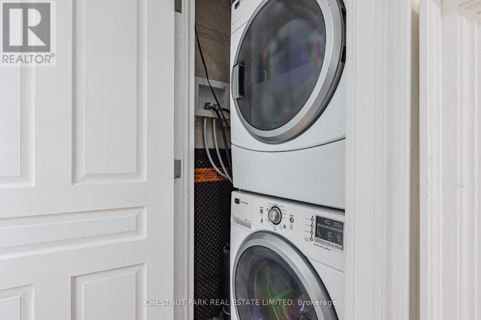 A - 381 St Clarens Avenue, Toronto, Ontario  M6H 3W2 - Photo 33 - C12615554