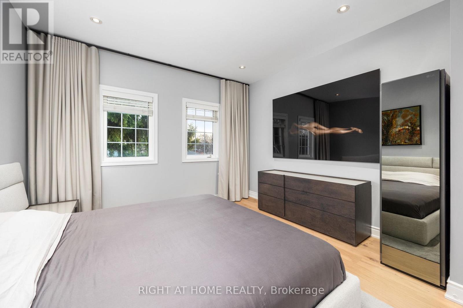 1011 Dundas Street E, Toronto, Ontario  M4M 1R6 - Photo 13 - E12615492