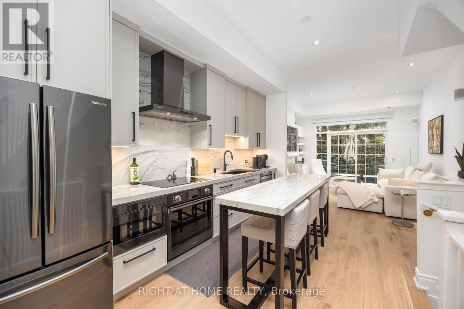 1011 Dundas Street E, Toronto, Ontario  M4M 1R6 - Photo 8 - E12615492