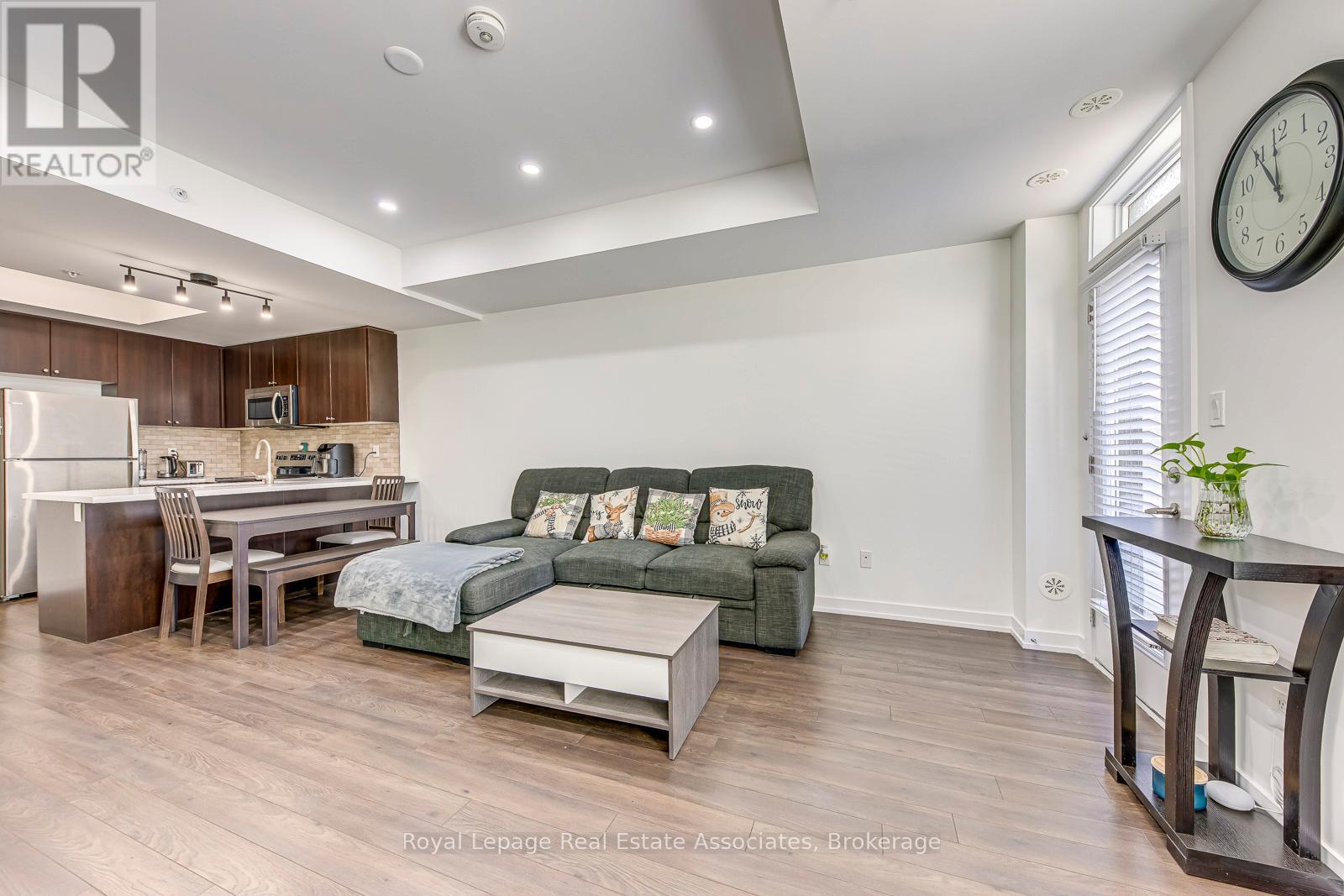 310 - 1555 Kingston Road, Pickering, Ontario  L1V 0E9 - Photo 8 - E12615504