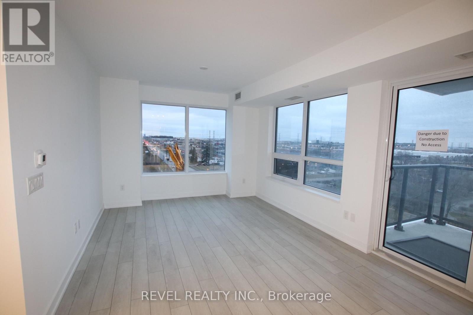 912 - 1480 Bayly Street, Pickering, Ontario  L1W 3R5 - Photo 2 - E12615592