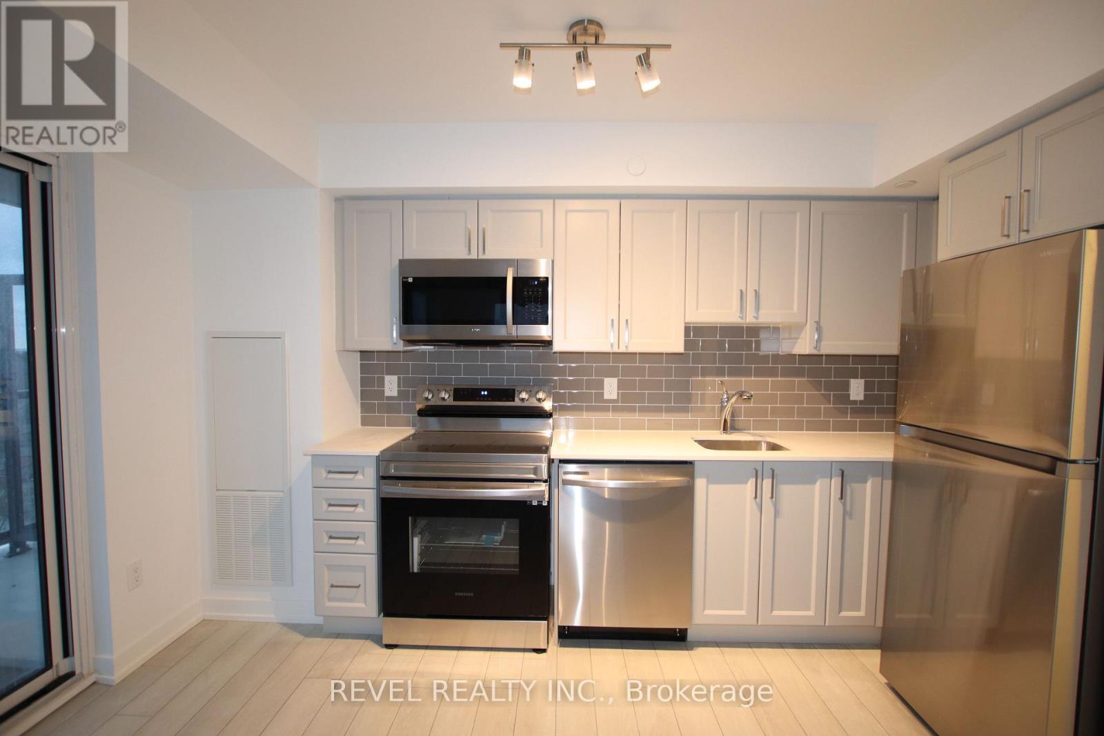 912 - 1480 Bayly Street, Pickering, Ontario  L1W 3R5 - Photo 8 - E12615592