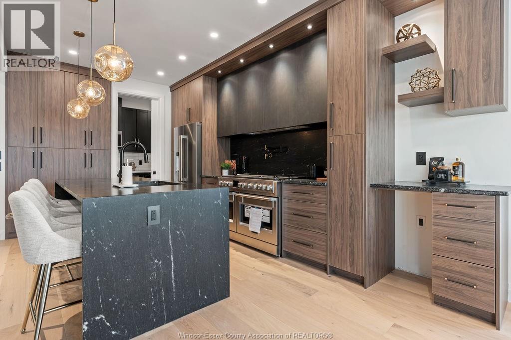 8720 Riverside Drive East, Windsor, Ontario  N8S 1E9 - Photo 14 - 25031496