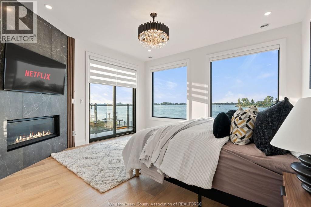 8720 Riverside Drive East, Windsor, Ontario  N8S 1E9 - Photo 25 - 25031496