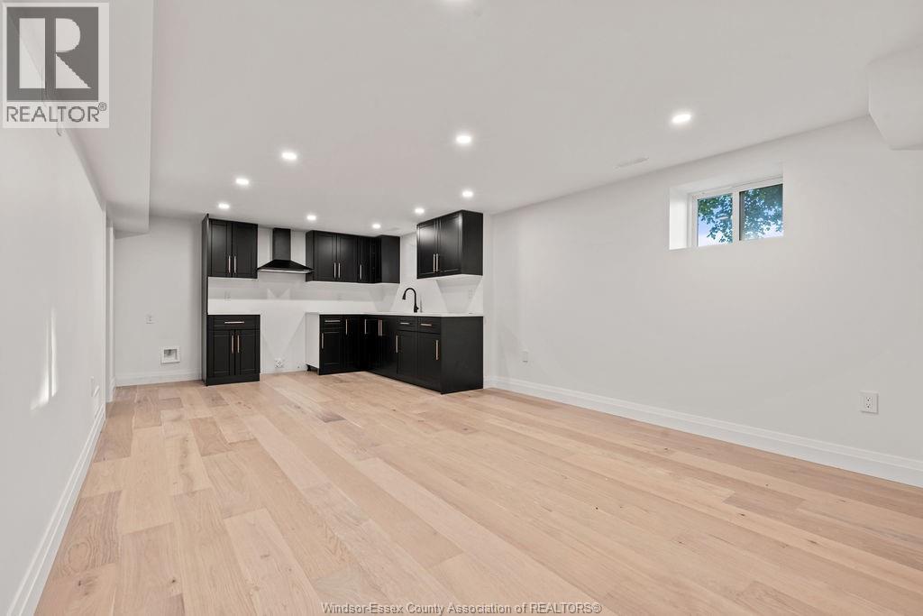 8720 Riverside Drive East, Windsor, Ontario  N8S 1E9 - Photo 36 - 25031496