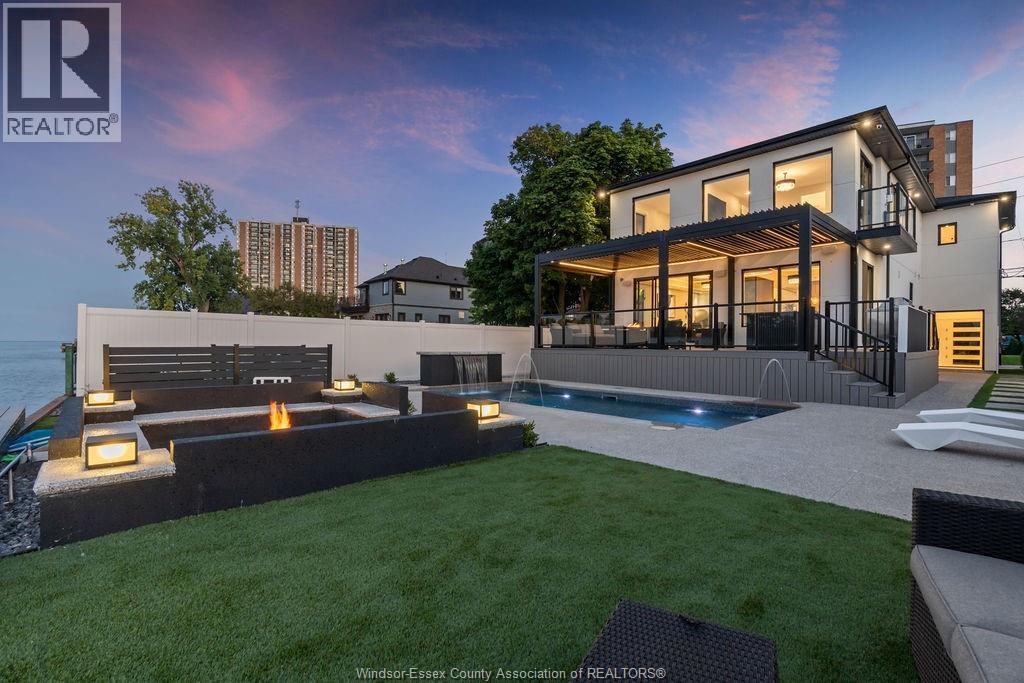 8720 Riverside Drive East, Windsor, Ontario  N8S 1E9 - Photo 42 - 25031496