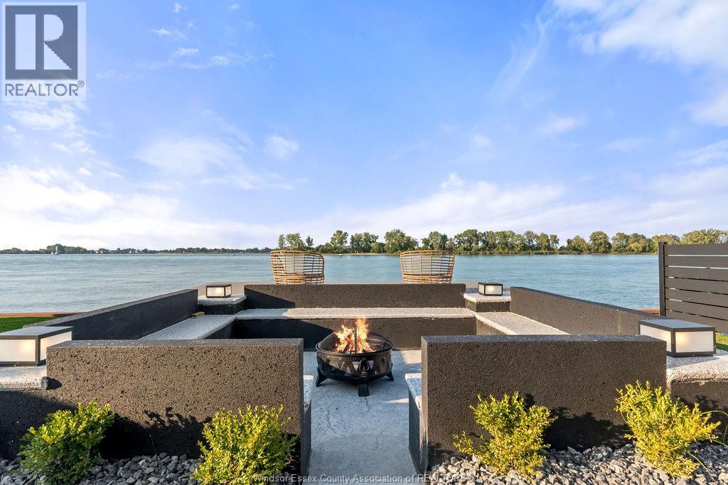 8720 Riverside Drive East, Windsor, Ontario  N8S 1E9 - Photo 43 - 25031496