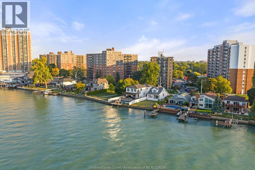 8720 Riverside Drive East, Windsor, Ontario  N8S 1E9 - Photo 48 - 25031496