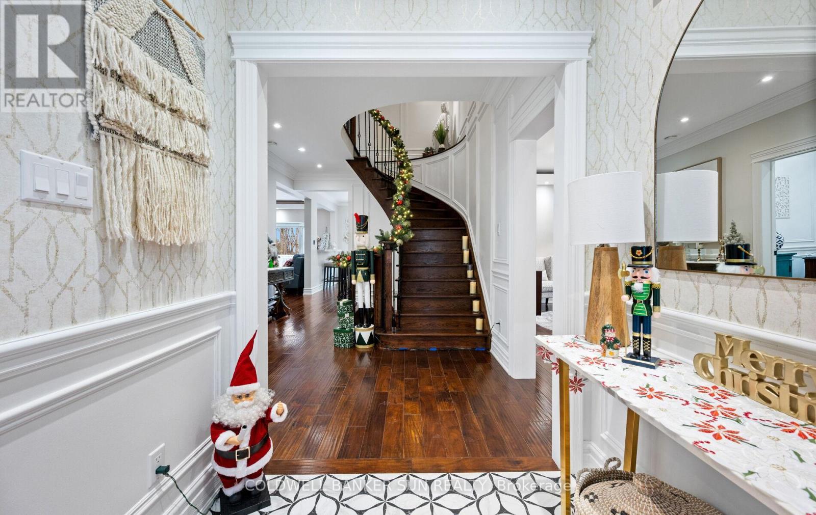 34 Previn Court, New Tecumseth, Ontario  L9R 1N8 - Photo 9 - N12615468