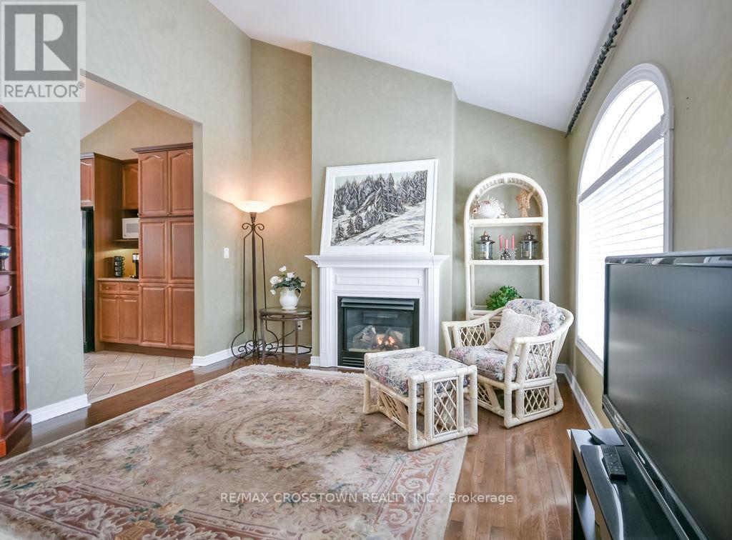 25 Cunningham Drive, Essa, Ontario  L0L 2N0 - Photo 11 - N12615474