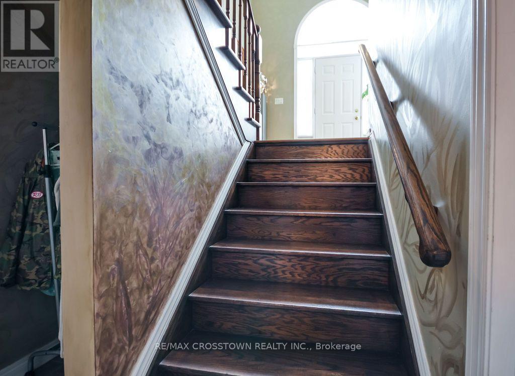 25 Cunningham Drive, Essa (Thornton), Ontario  L0L 2N0 - Photo 26 - N12615474