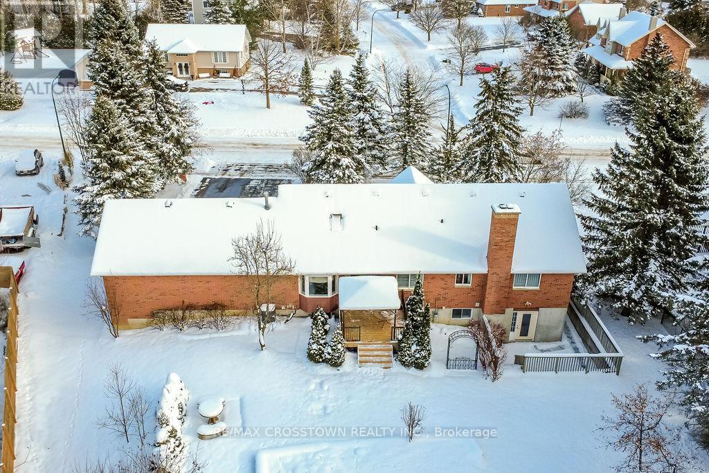 25 Cunningham Drive, Essa (Thornton), Ontario  L0L 2N0 - Photo 41 - N12615474