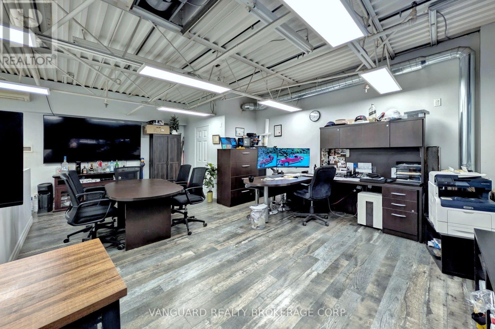 14 - 129 Rowntree Dairy Road, Vaughan, Ontario  L4L 6C9 - Photo 11 - N12615512